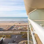 Appartement Avec Terrasse Et Parking Au Touquet - Fr-1-821-22